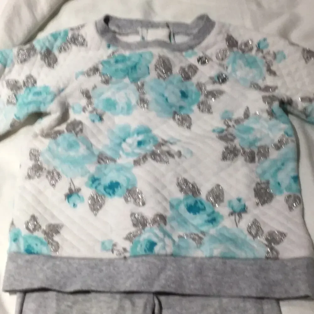 Little me 12m shimmer floral set worn once perfect